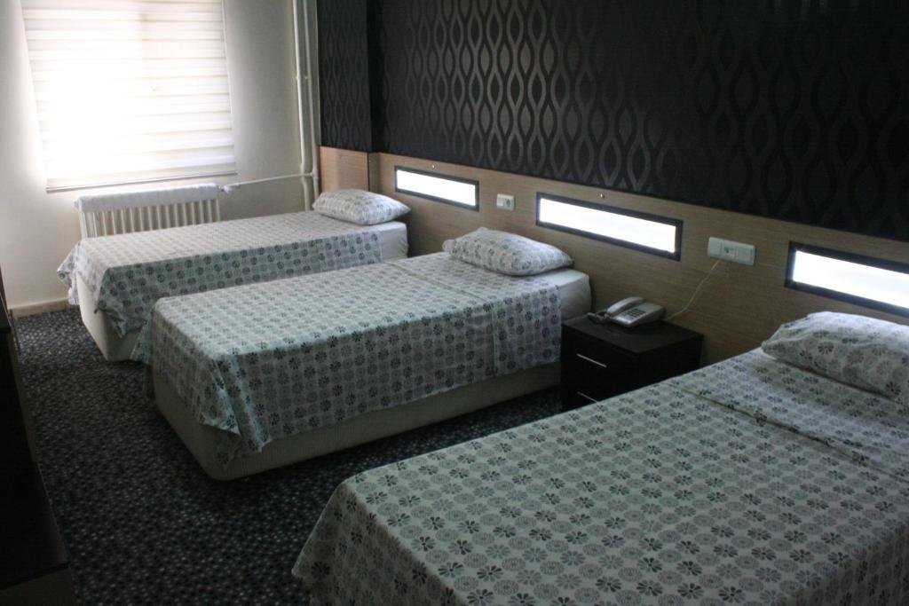 Yeni Kosk Esra Hotel Konya Quarto foto